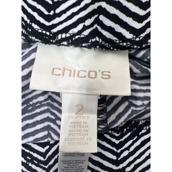 Chicos Downstream Arrows Skimmer Capri Pants Womens 2 Elastic Waist Black White - Picture 4 of 8